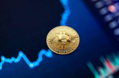 Bitcoin overtreft tijdelijk $18k, ETH onder $1.300, XDC stijgt 11%: Market Watch