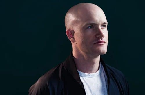 Le PDG de Coinbase appelle à une industrie de l'IA décentralisée